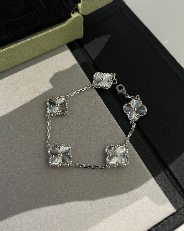 Gourmette five trèfles silver